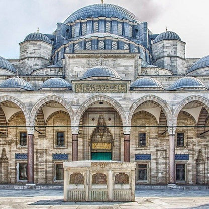 Süleymaniye Mosque & Yedikule Fortress & Bosphorus On Boat & Cable Car (Full Day)